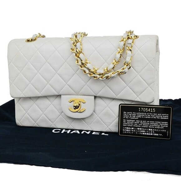 CHANEL CC Matelasse 25 Double Flap Chain Shoulder Bag Leather White - Picture 1 of 16
